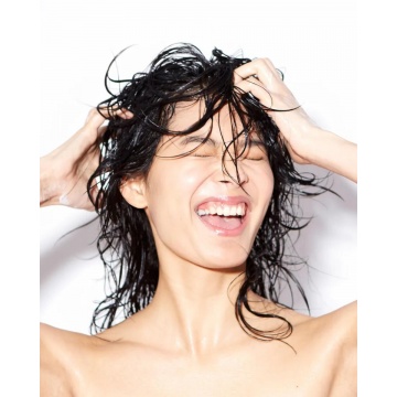 I Had Dull, Lifeless Hair—Until This Shampoo Transformed My Strands